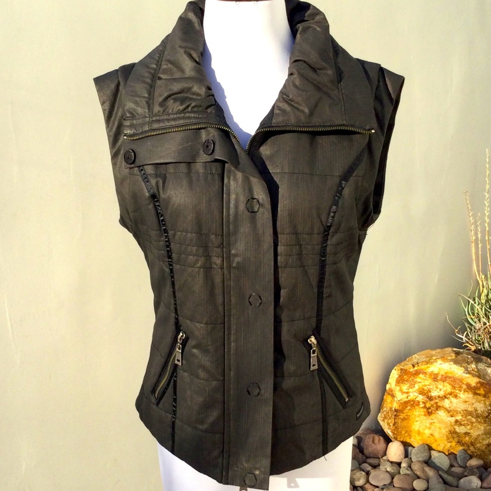 Blue Willi’s Vest